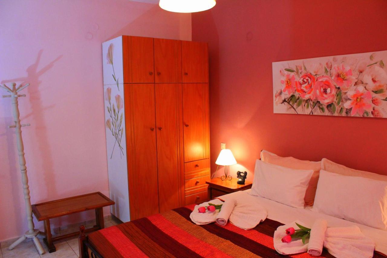 Tzaneria Apartments Skiathos Kanapitsa  المظهر الخارجي الصورة